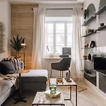 Oujda - 2 Bedrooms In Avenidas Novas Lisbon