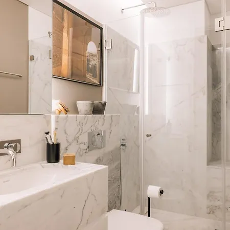 Oujda - 2 Bedrooms In Avenidas Novas Lisboa